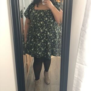 Old Navy Floral Black and Green Dress